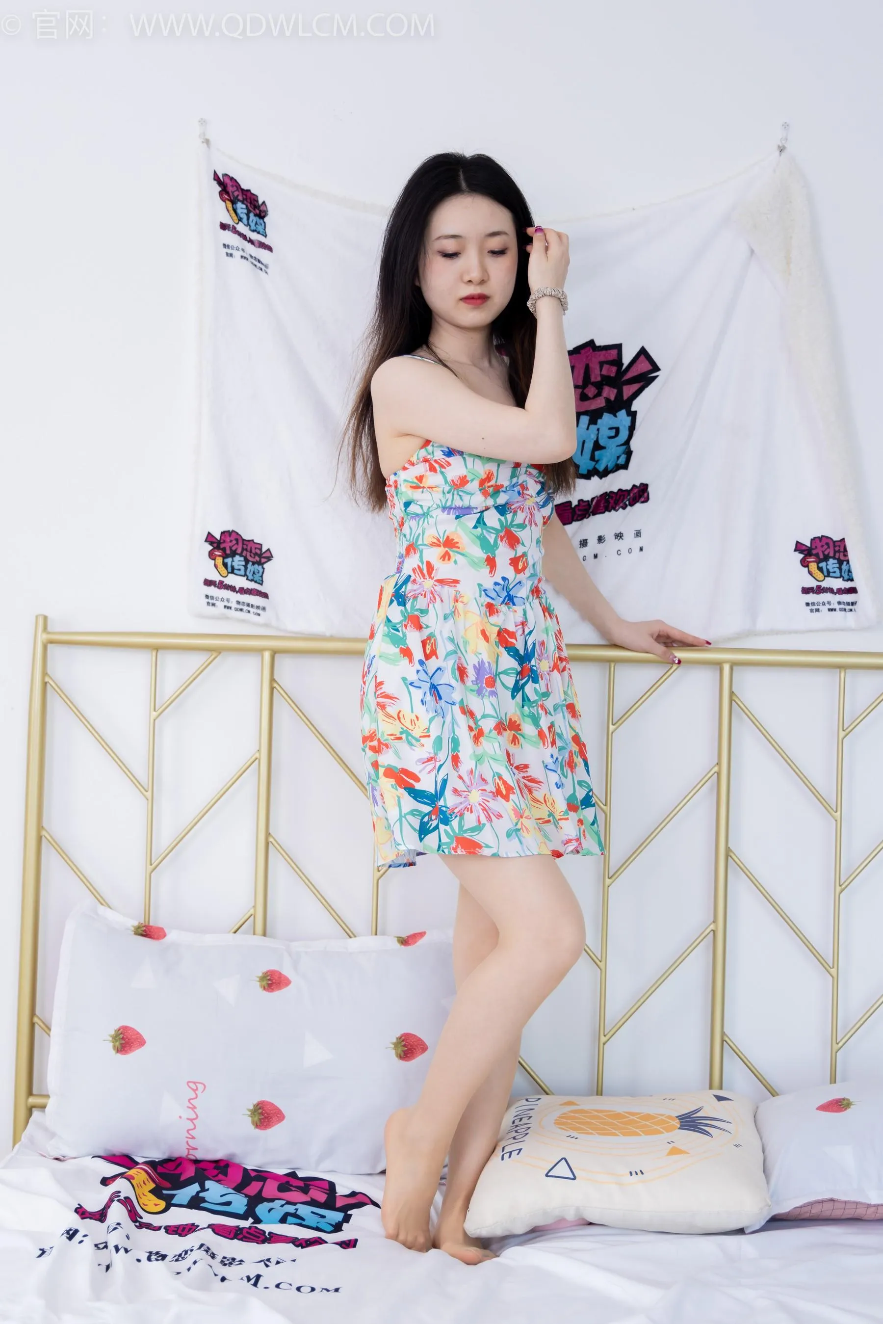 物恋传媒 NO.1505 文文-花花蝴蝶 [151P]插图